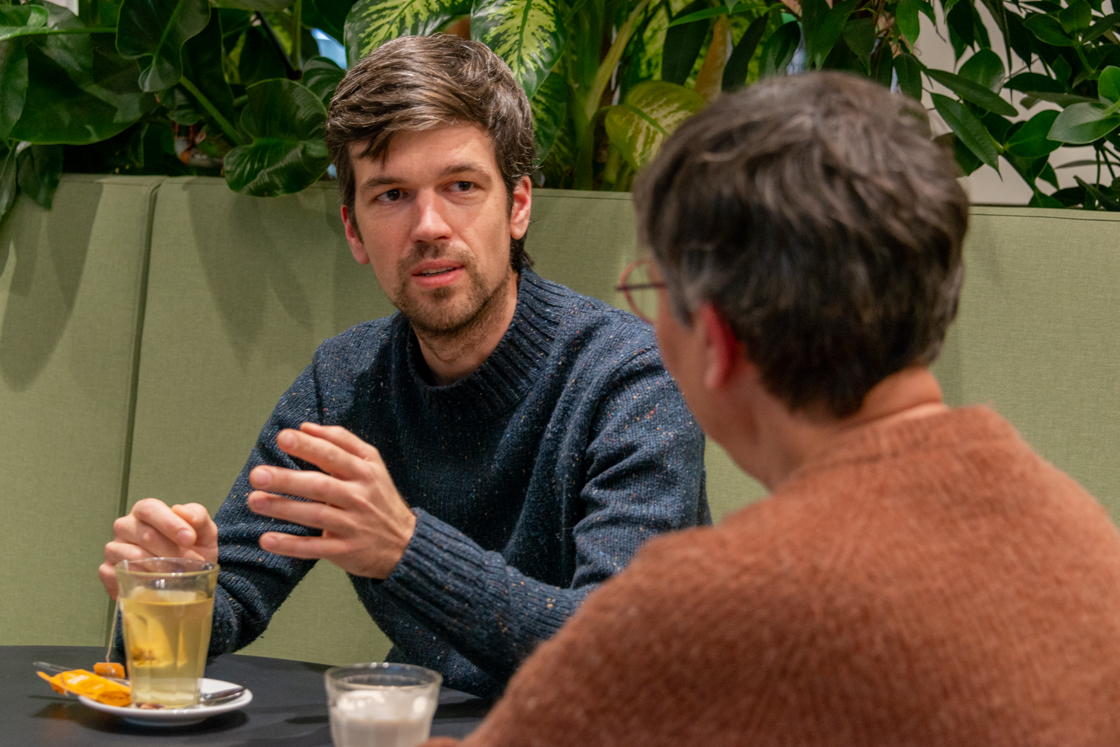 Hans Vandermaelen in gesprek met Griet Celen