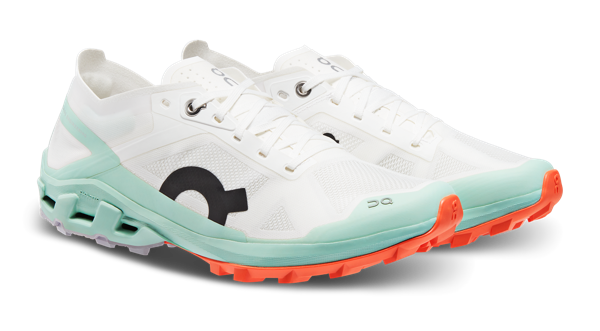 On トレイルランニングシューズ cloudventure peak3 3MD10740777-