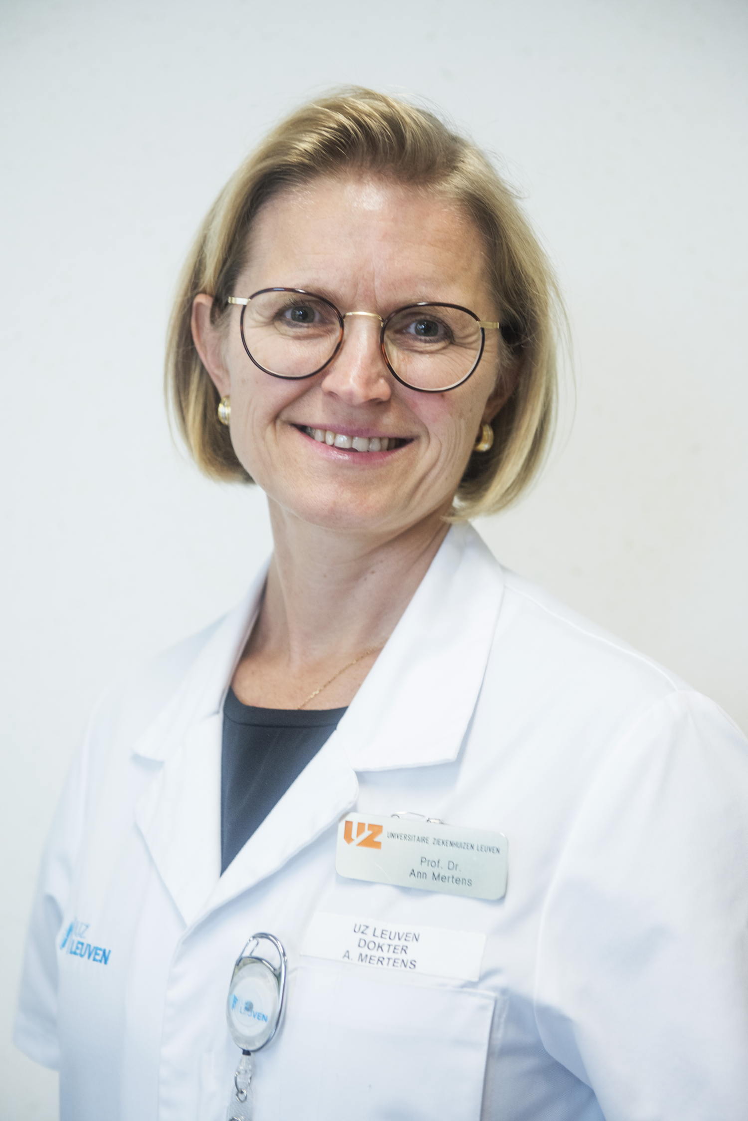 prof. dr. Ann Mertens
