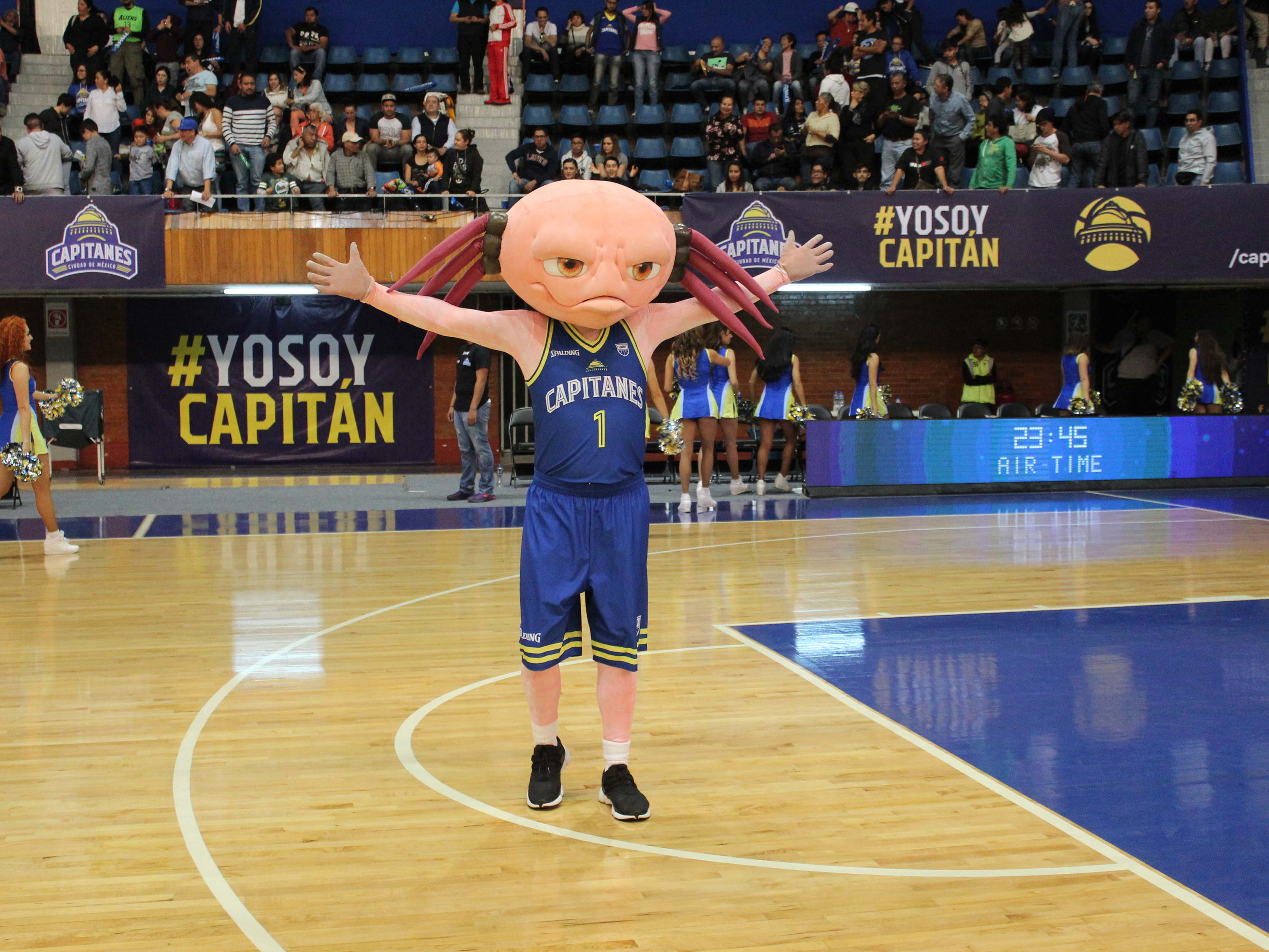 CAPITANES SE REFUERZA CON JUANJOLOTE, LA MASCOTA MÁS FUERTE DE LA LIGA