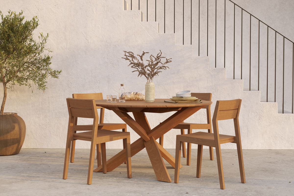 Teak Circle dining table and Teak EX1 outdoor chair