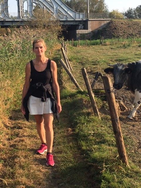 Gina De Maertelaere houdt van joggen met vriendinnen en wandelen in de natuur.