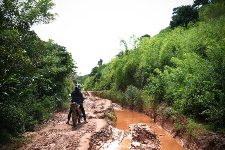 Given the poor road infrastructure, extreme weather conditions severely limit people’s access to health centers and make it difficult for our teams to reach communities. A situation that often demotivates people to visit health centers before their condition worsens. Photographer: Coralie Mulliez | Location: Madagascar | Date: 27/03/2024 Given the poor road infrastructure, extreme weather conditions severely limit people’s access to health centers and make it difficult for our teams to reach communities. A situation that often demotivates people to visit health centers before their condition worsens. Photographer: Coralie Mulliez | Location: Madagascar | Date: 27/03/2024