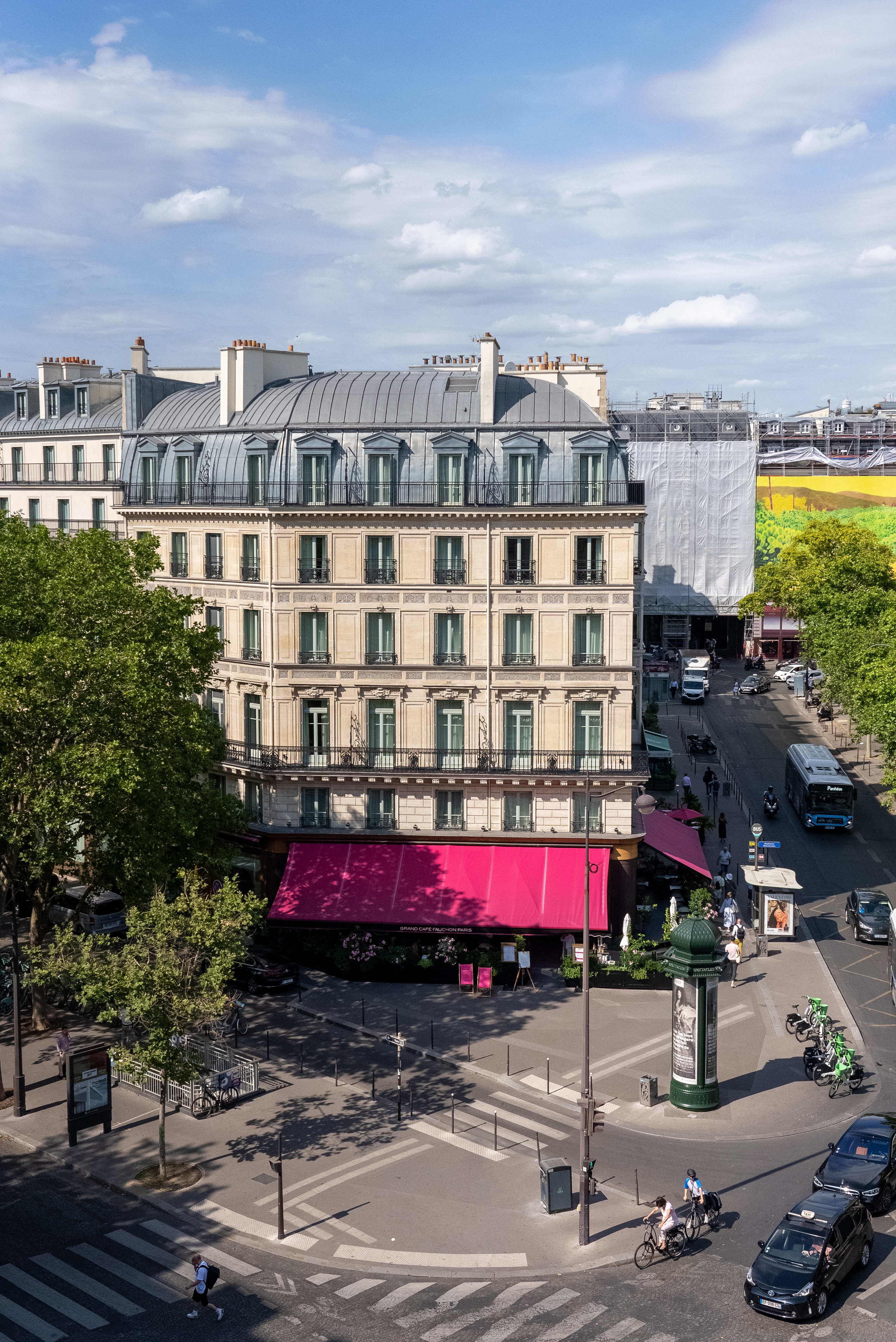 Will you be in Paris this summer?