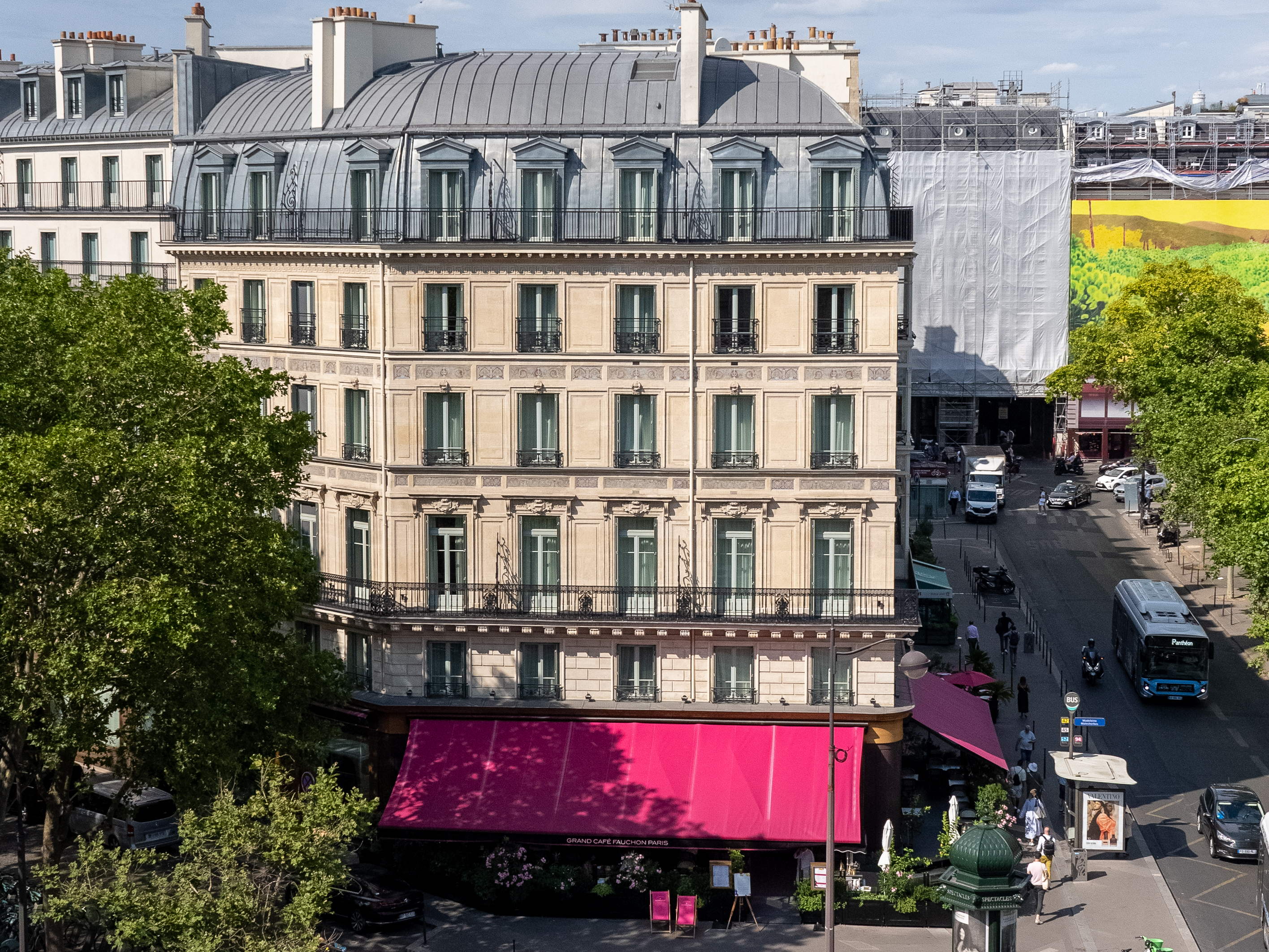 Will you be in Paris this summer?