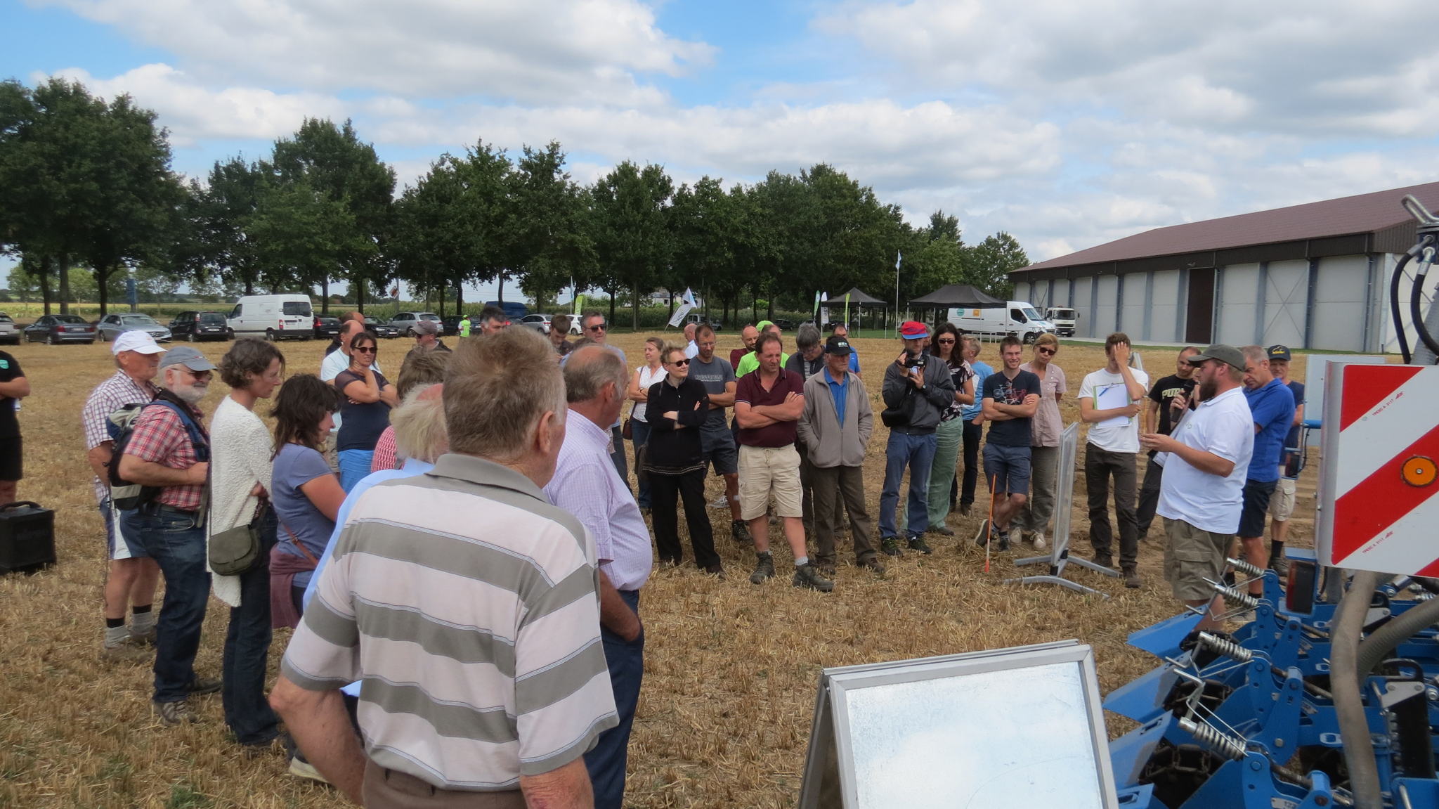 Davy: "Tijdens een thematisch uitwisselingsmoment wisselen de deelnemers ervaringen uit en discussiëren ze met elkaar. Het is zeker geen eenrichtingsverkeer".