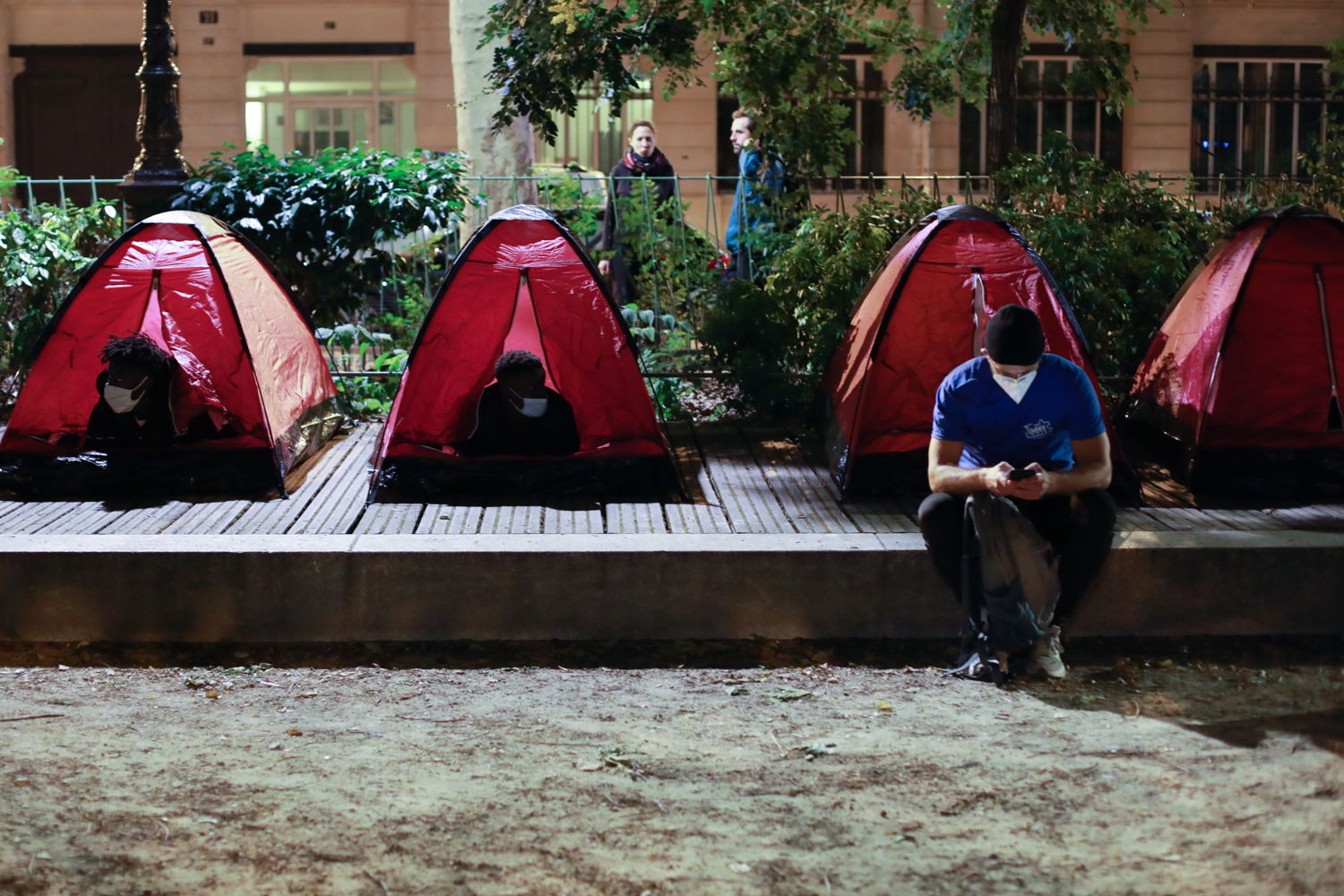 Five organisations have set up a campsite for approximately 100 unaccompanied minors in central Paris. Copyright: Nicolas Guyonnet/MSF