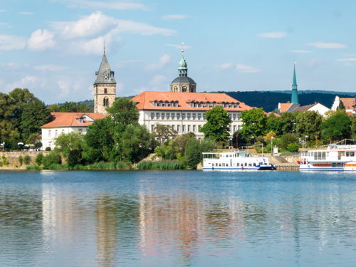 Hameln at the river Weser c) HMT