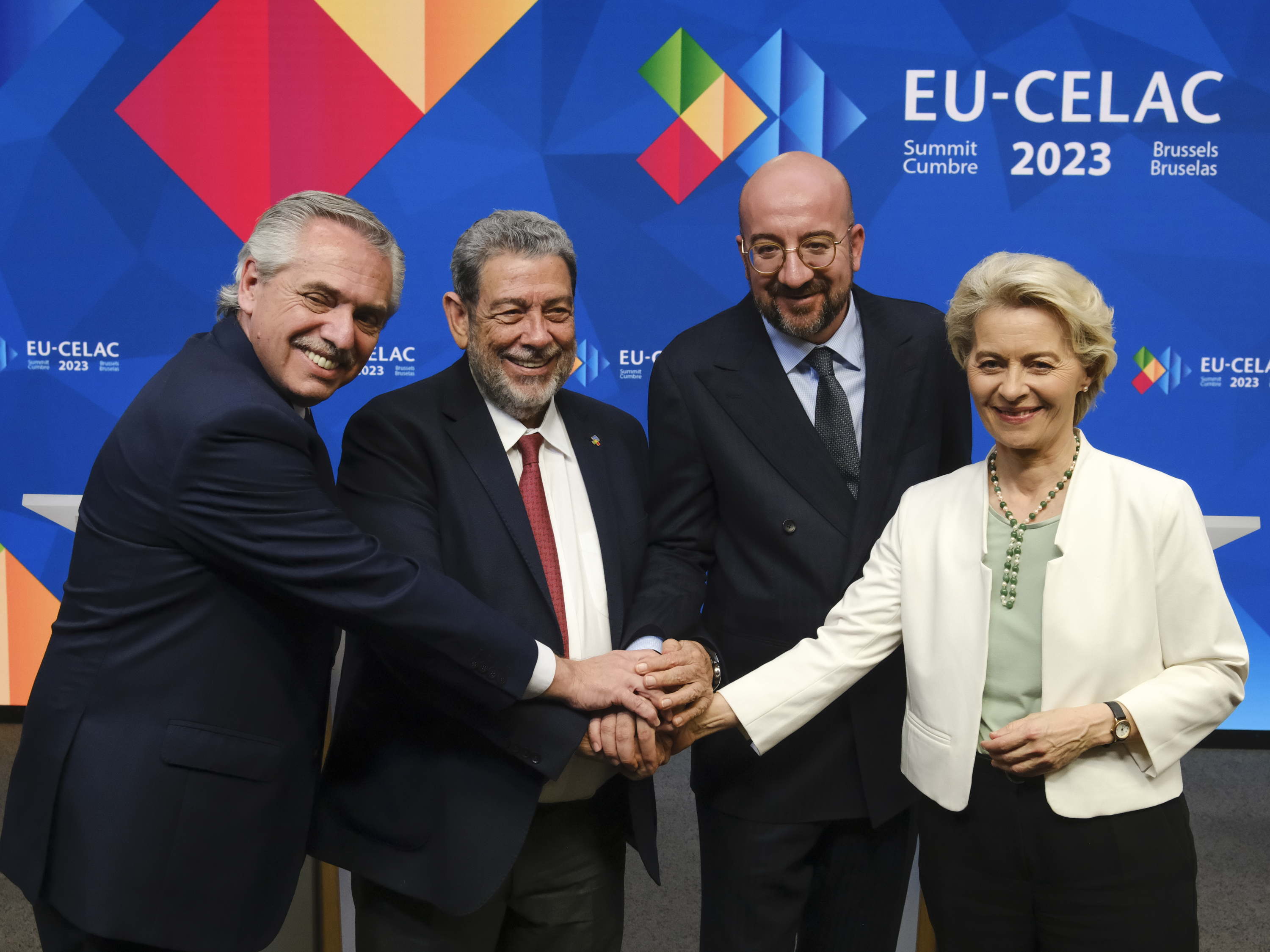 EU-CELAC Relaunches Regular Dialogue Through a Joint Declaration at Third Summit in Brussels