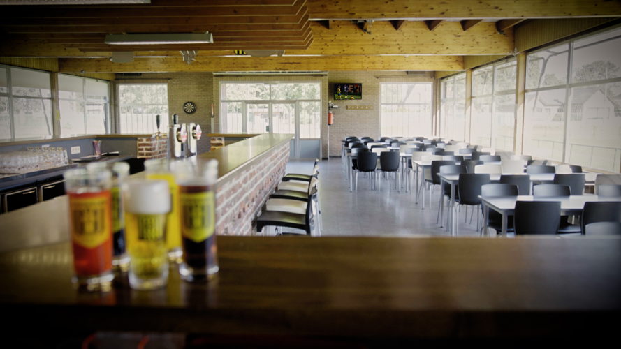 Voetbalkantine KV Bonheiden (c) VRT