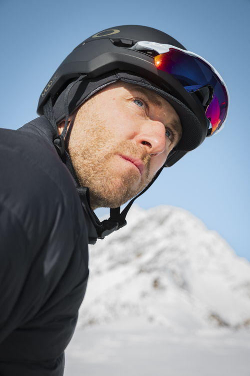 OAKLEY SNOW MODBC CAMPAIGN IMAGE