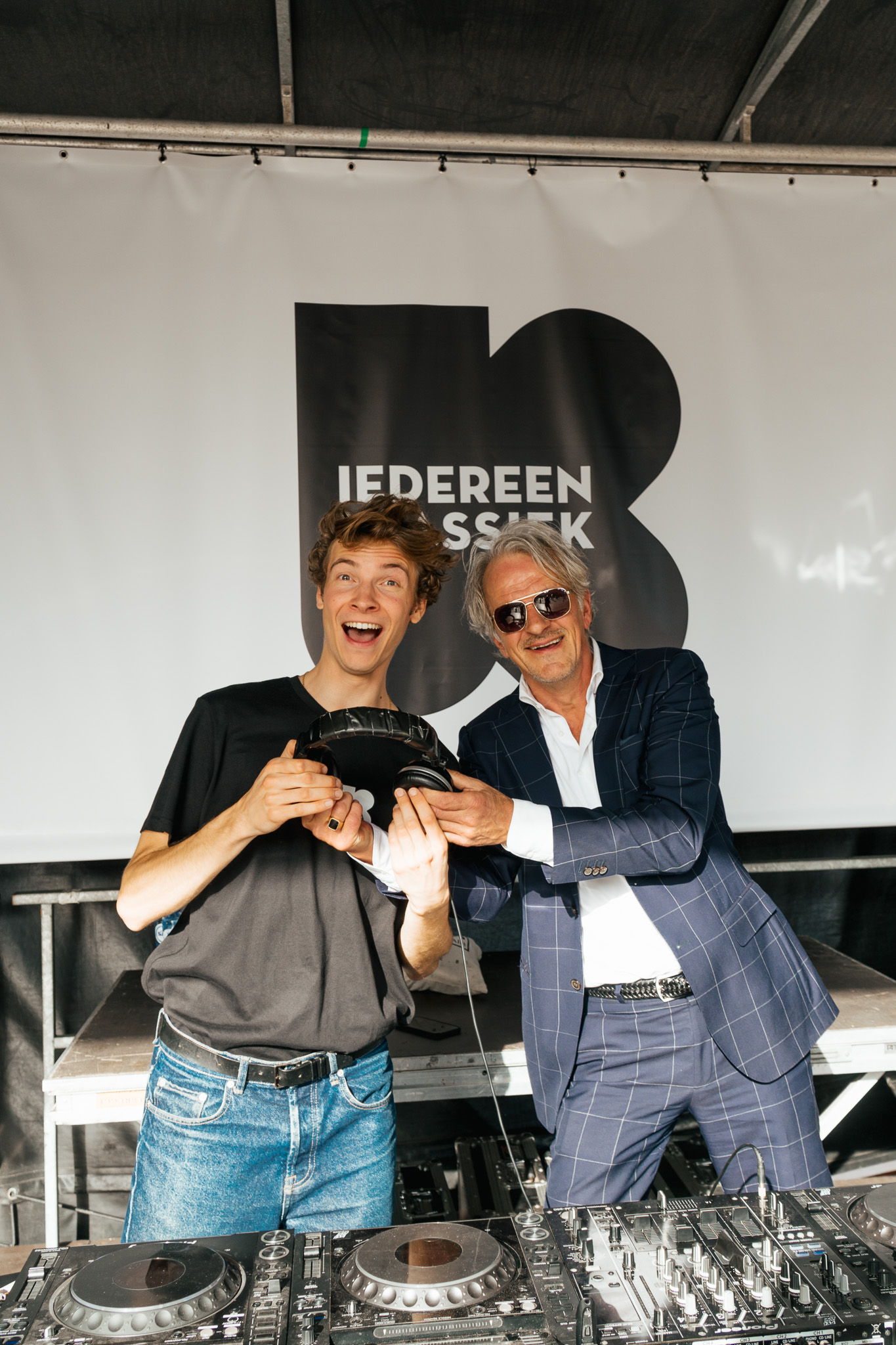 Klara-stem Johannes Wirix-Speetjens en dj Von Rosenthal – © VRT
