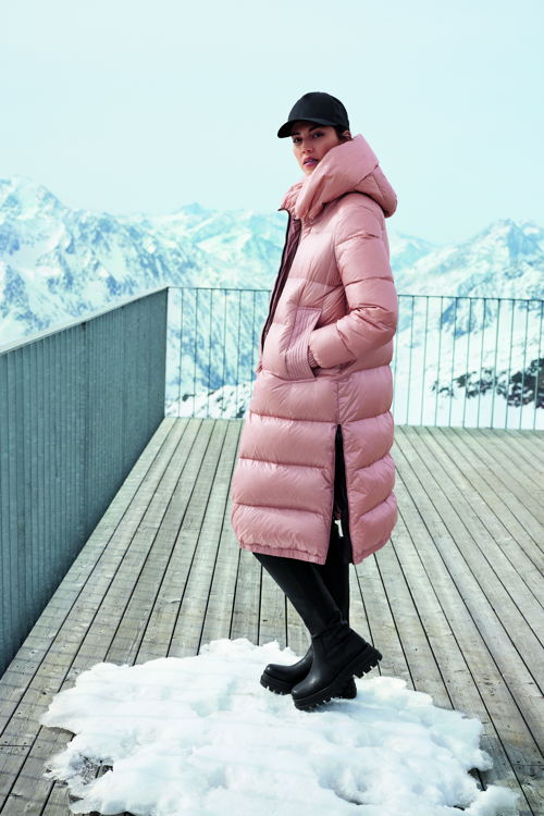 Betty-Barcla_fall_winter_2022_original_BB_28_FW22_A4_300dpi_39L Betty-Barcla_fall_winter_2022_original_BB_28_FW22_A4_300dpi_39L