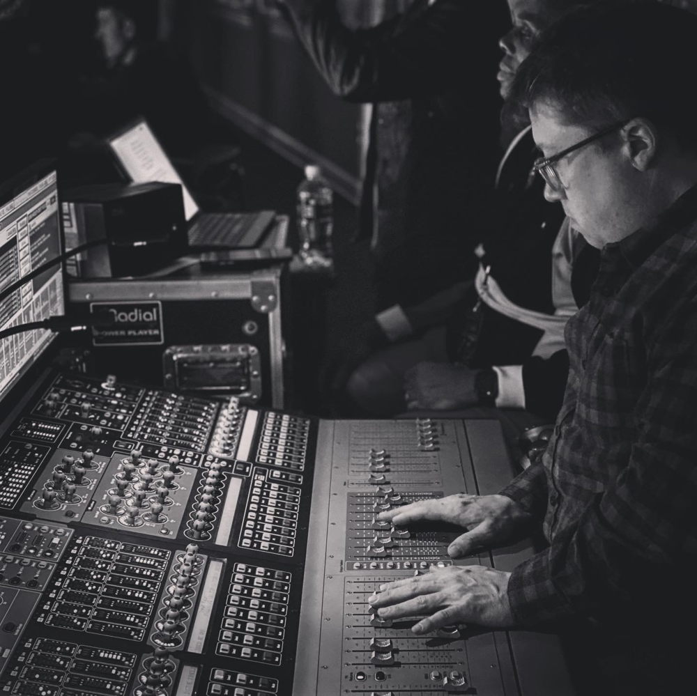 Sean Quackenbush, FOH for Brandi Carlile, mixing at FOH 