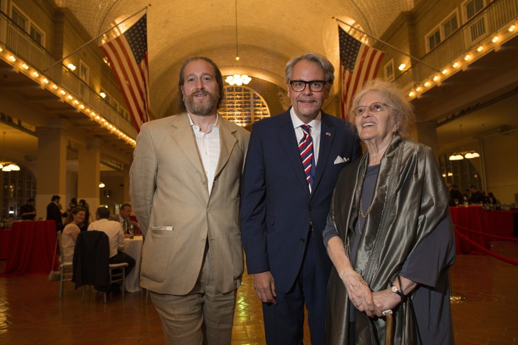 Opening Via Antwerp van Red Star Line Museum op Ellis Island (c) Robert Caplin 