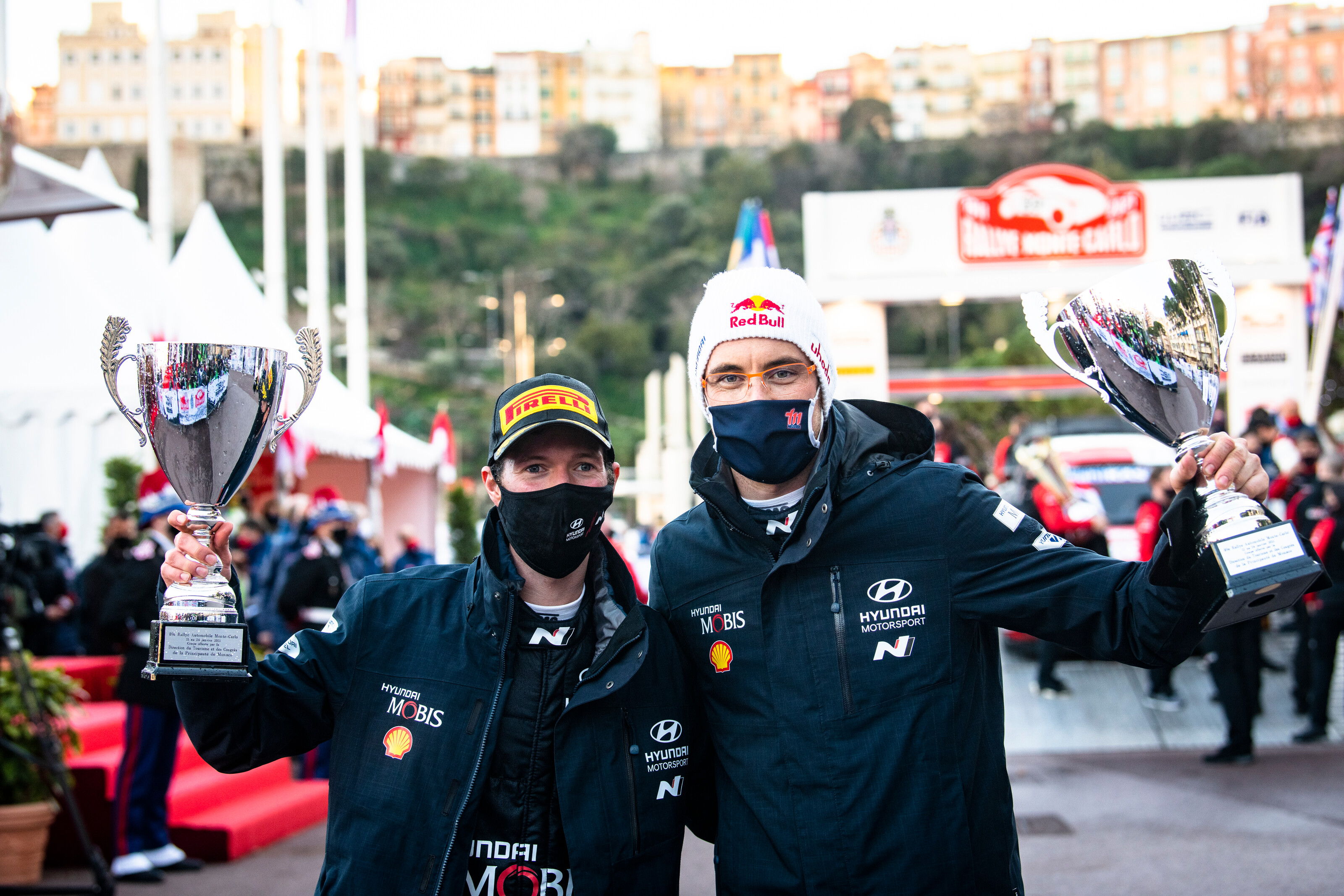 Thierry et Martijn après leur victoire à Monte-Carlo en 2020.
