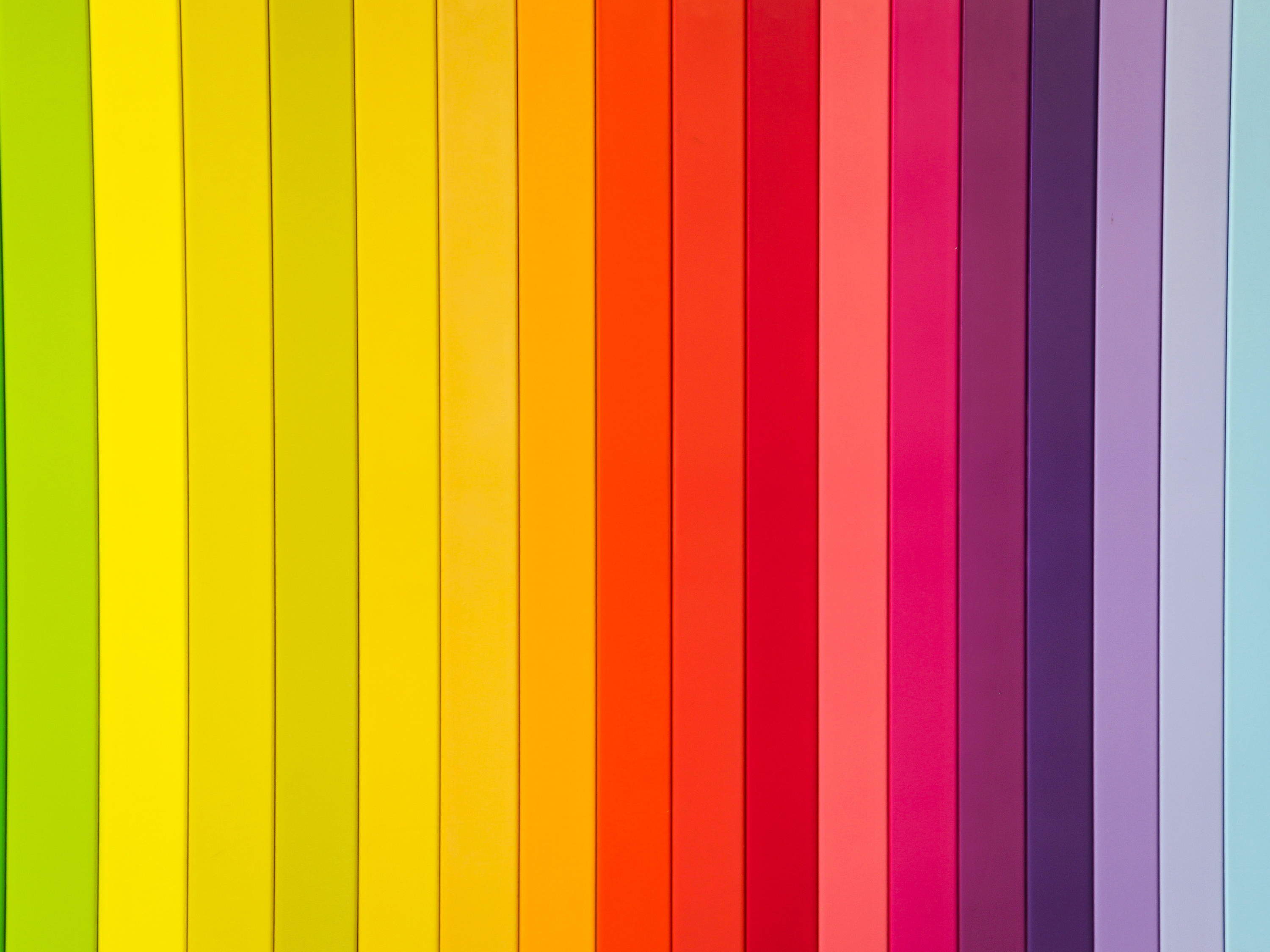 La psicología de los colores: guía para elegir tu próximo uniforme médico