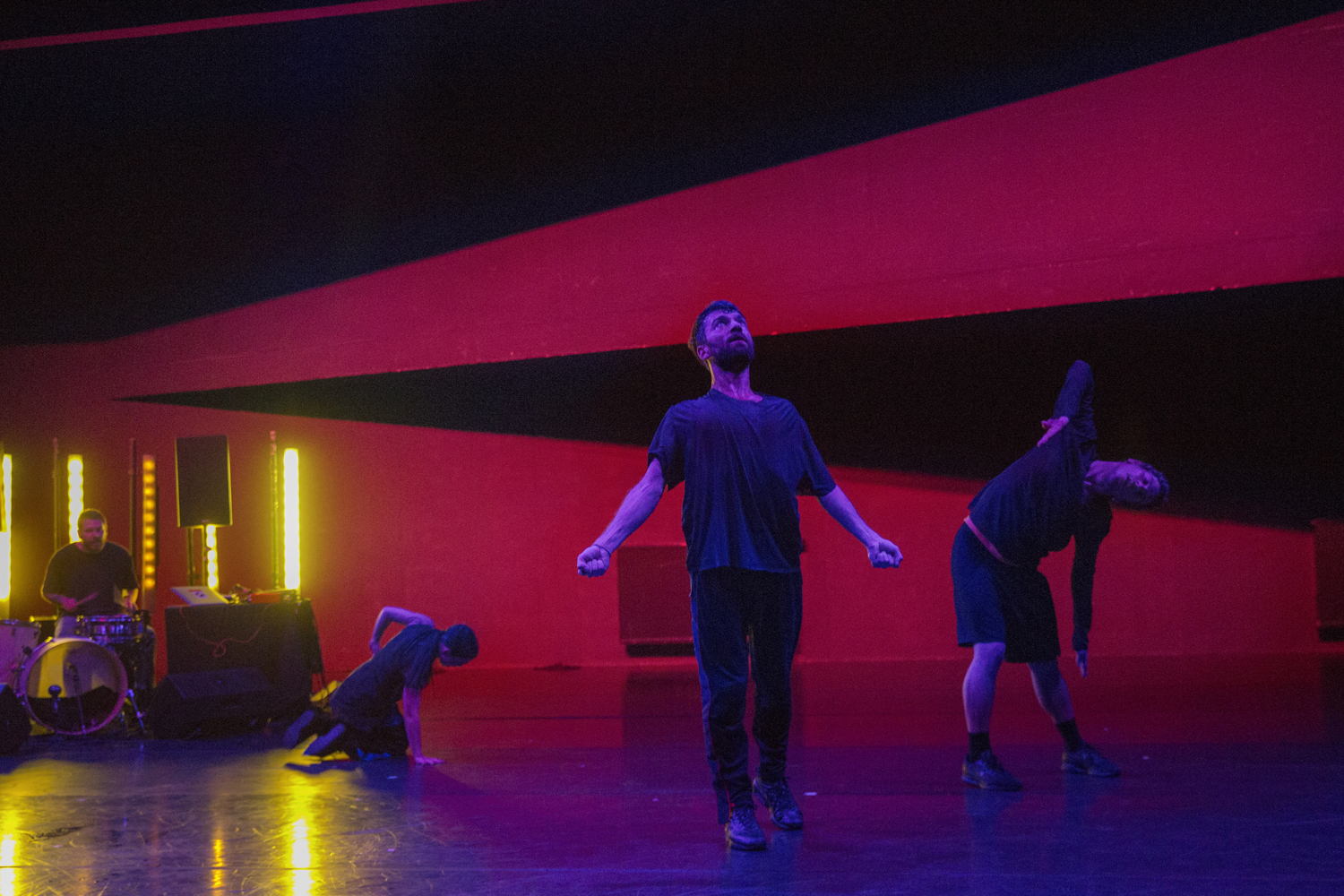 Th. 26, Fr. 27 & Sa. 28 April - dance : 
Jan Martens (BE) - Rule of Three © Phile Deprez