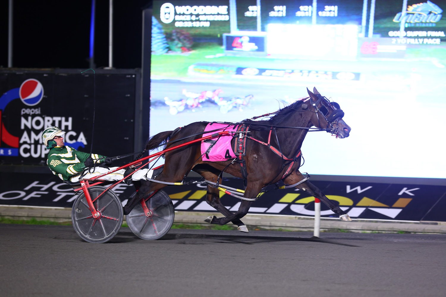 Pass Line winning the OSS Super Final on October 13, 2023. (New Image Media)