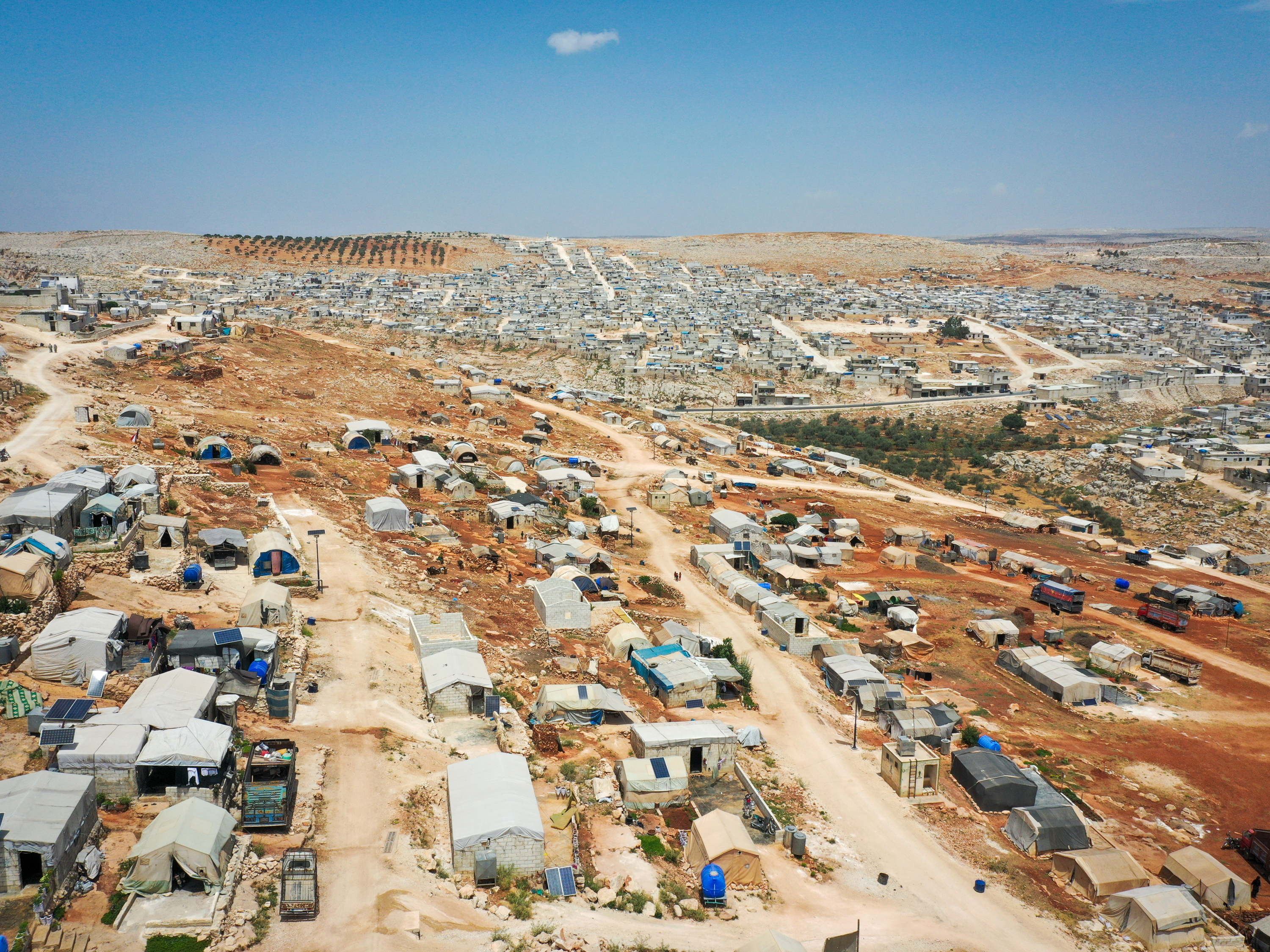 Los desplazados en el noroeste de Siria ven lejos el regreso a sus hogares