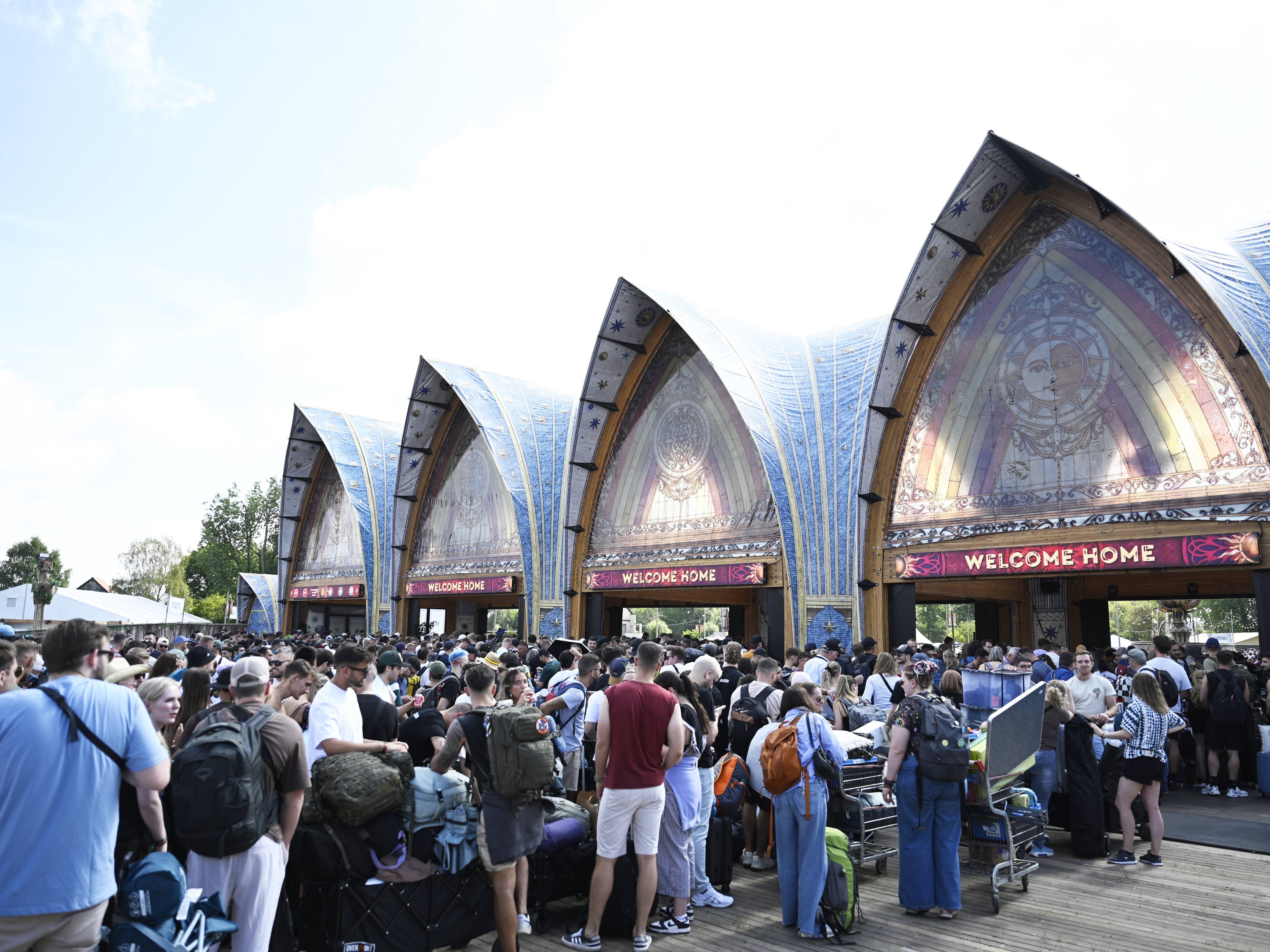 Tomorrowland will open as planned with new main stage