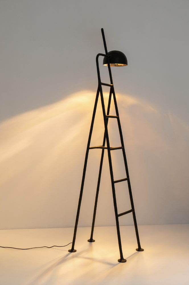 Trait d'Union - Hyphen by Guillaume Bardet at Galerie kreo at Design Miami.Paris 2024 (Image credit: Alexandra de Cossette)