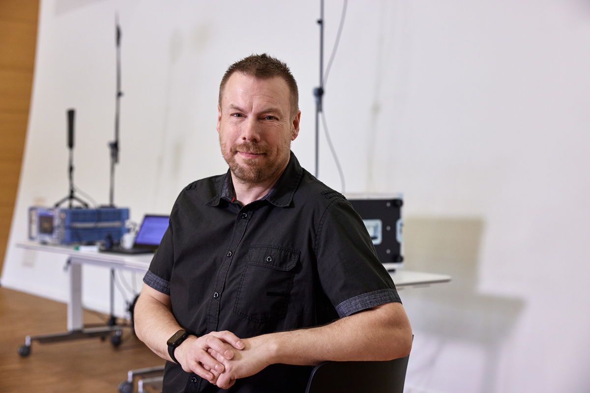 Jonas Naesby,   technical application engineer with Sennheiser and owner of his own frequency coordination company
