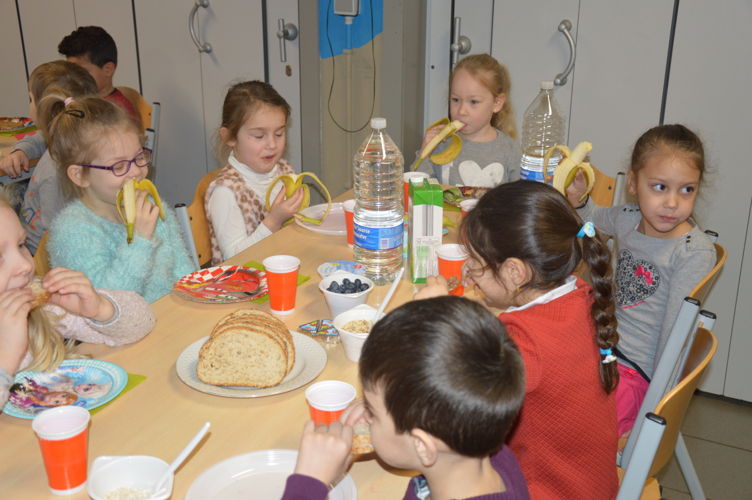 Reuze schoolontbijt Lanaken 