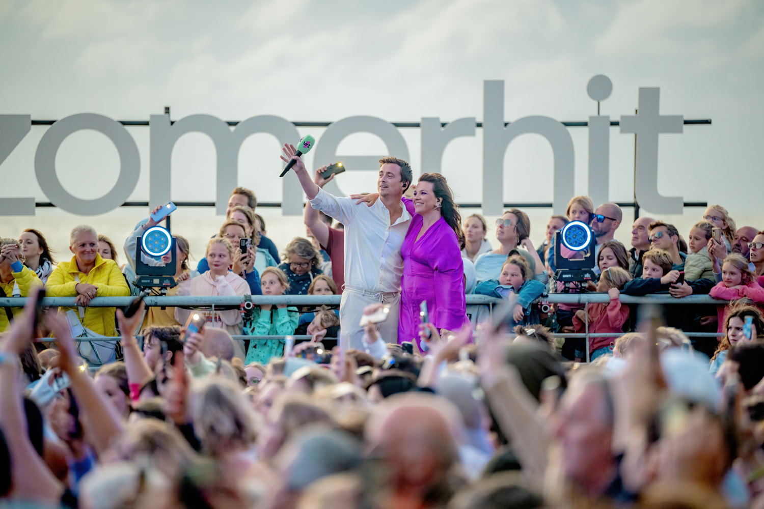 Zomerhit 2023, show 1: Niels Destadsbader en Siska Schoeters – © VRT/Jokko