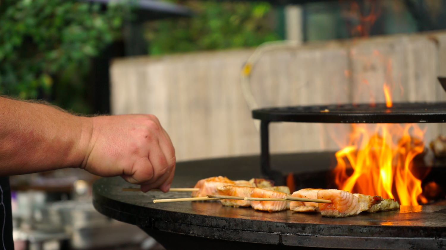 Serra - Terrace BBQ 9