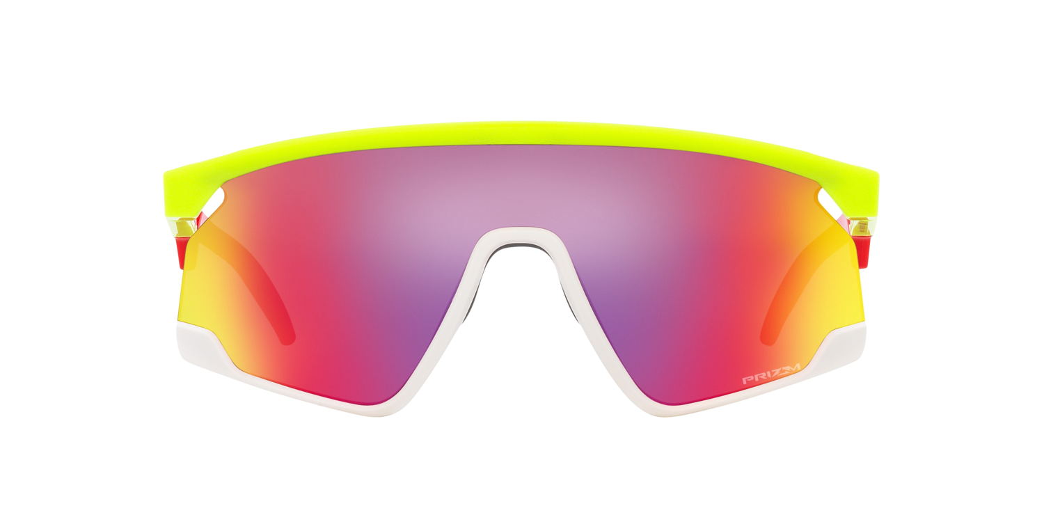 OAKLEY BXTR TENNIS BALL YELLOW/MATTE BLACK WITH PRIZM ROAD (1)