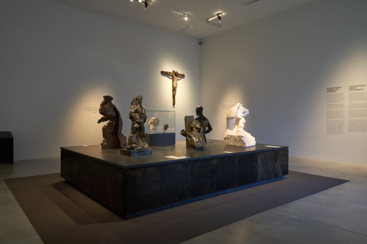 Vue de l'exposition 'Rodin, Meunier & Minne' au M © Dirk Pauwels