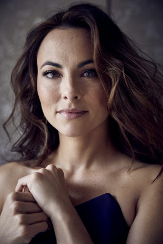 Isabel Leonard (mezzo-soprano)