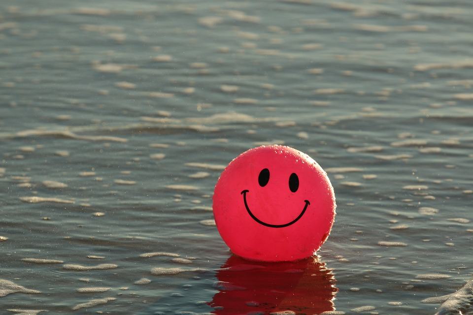 La fórmula perfecta para conquistar a tu crush este 4 de octubre, Día Mundial de la Sonrisa