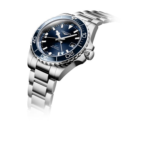 LONGINES_2023_HYDROCONQUEST_GMT_L3.790.4.96.6_C_FROM_EUR3050