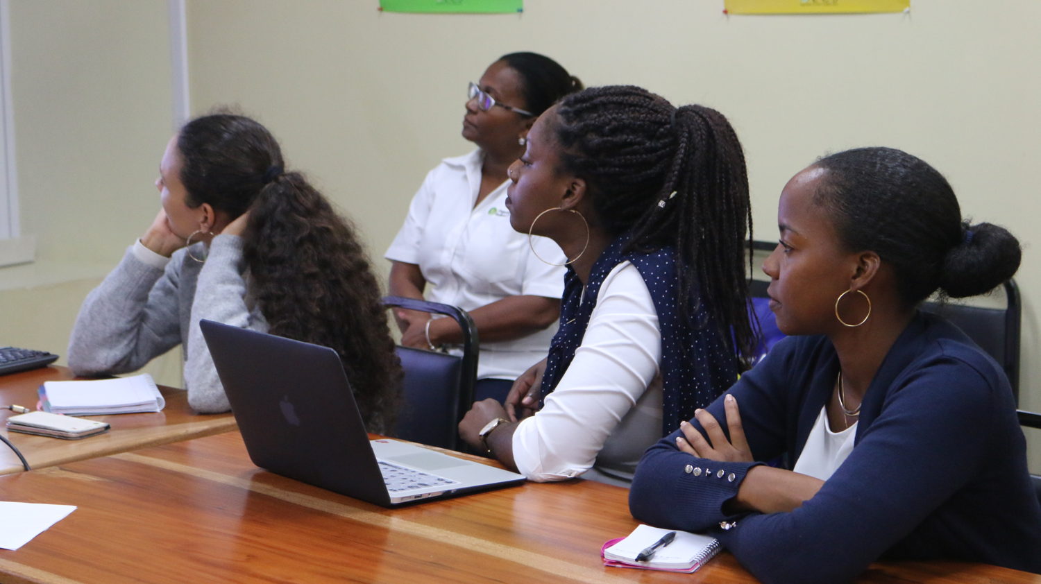 Futurs professeurs de Martinique et Guadeloupe en immersion à Sainte-Lucie dans le cadre du projet INTERREG ELAN