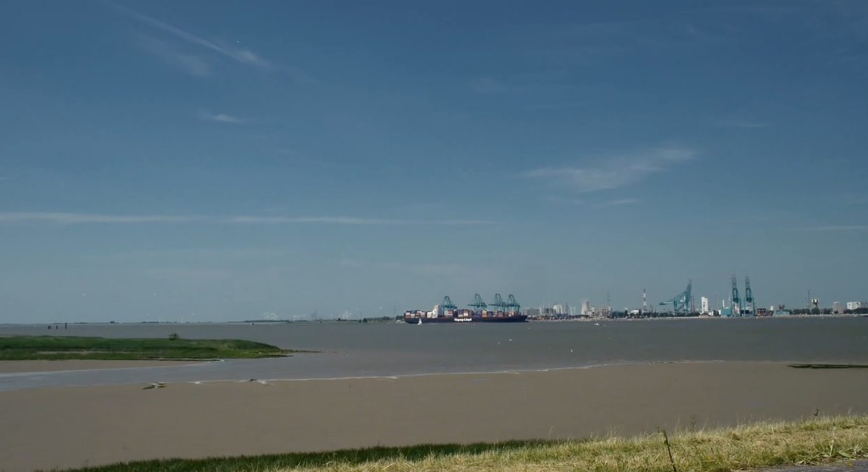 De Schelde en de haven - (c) Riche, Riche & Riche