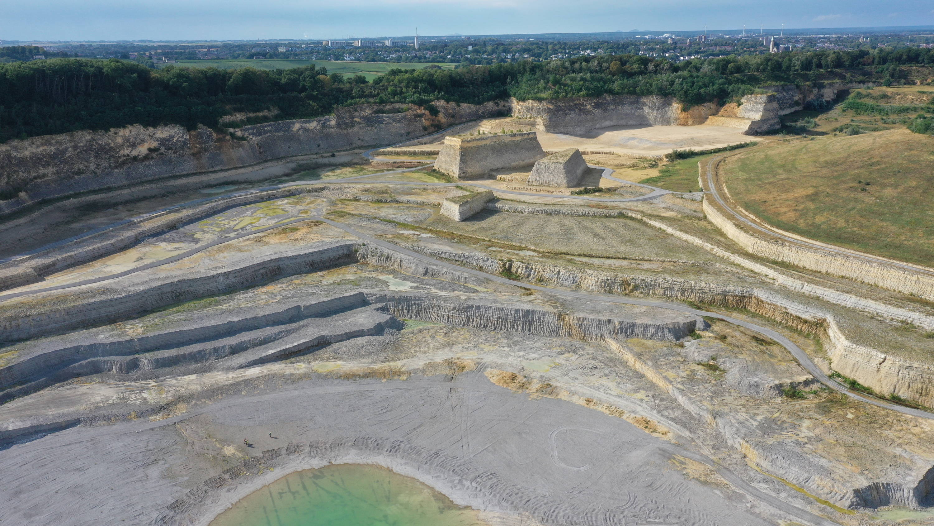 VUB-Geologen entschlüsseln erstmals das Alter der Gesteine des Maastrichter Steinbruchs