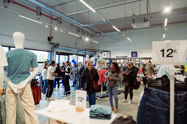 Eerste franchisewinkel van Kiabi België geopend in Hannuit 