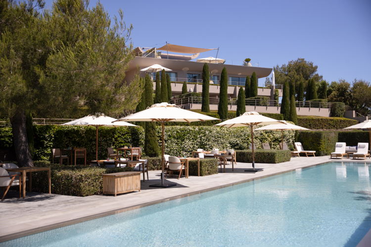 LRR Property Exterior Pool ByGregoireGardette 1703