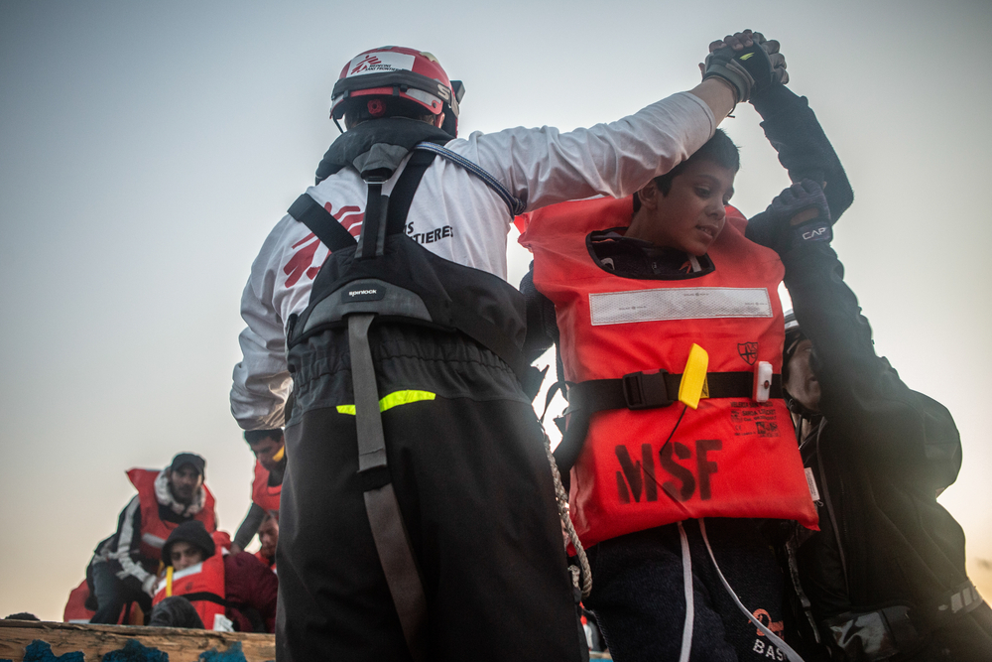 Mediterráneo central: 470 personas rescatadas por el Geo Barents necesitan un puerto seguro