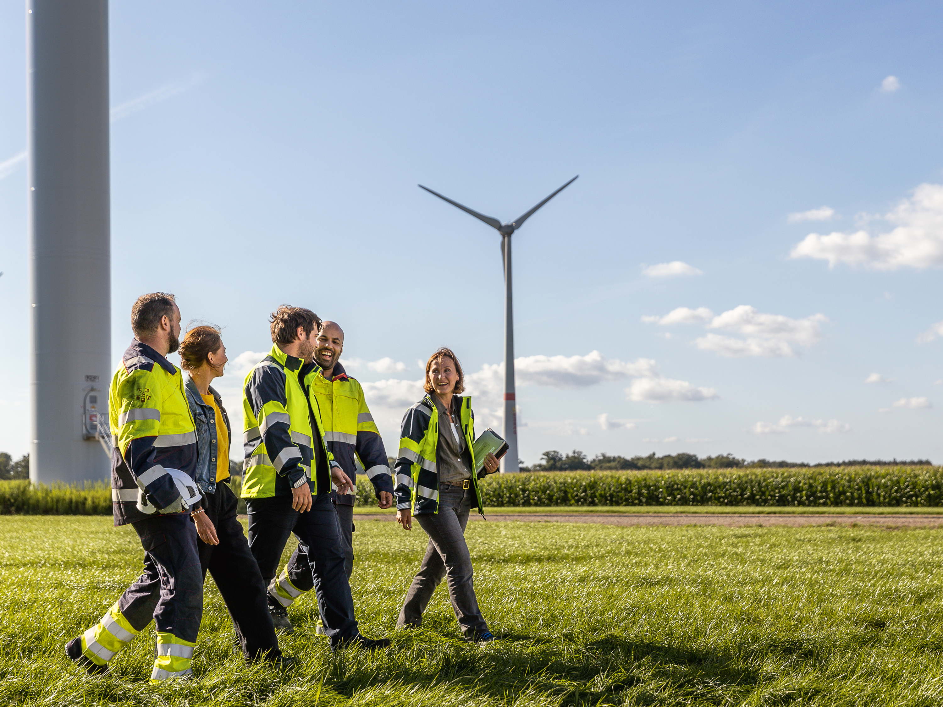 Fluvius publiceert zijn jaarverslag 2024, voor het eerst met CSRD-rapportering