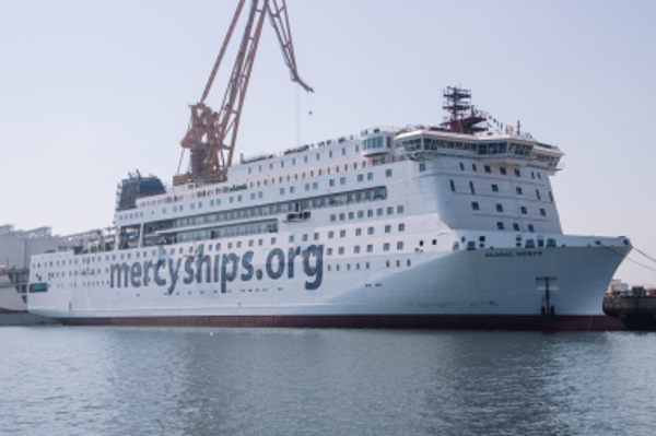 Mercy Ships erweitert ihre humanitäre Hilfe mit einem neuen Schiff und Ausbildungskursen