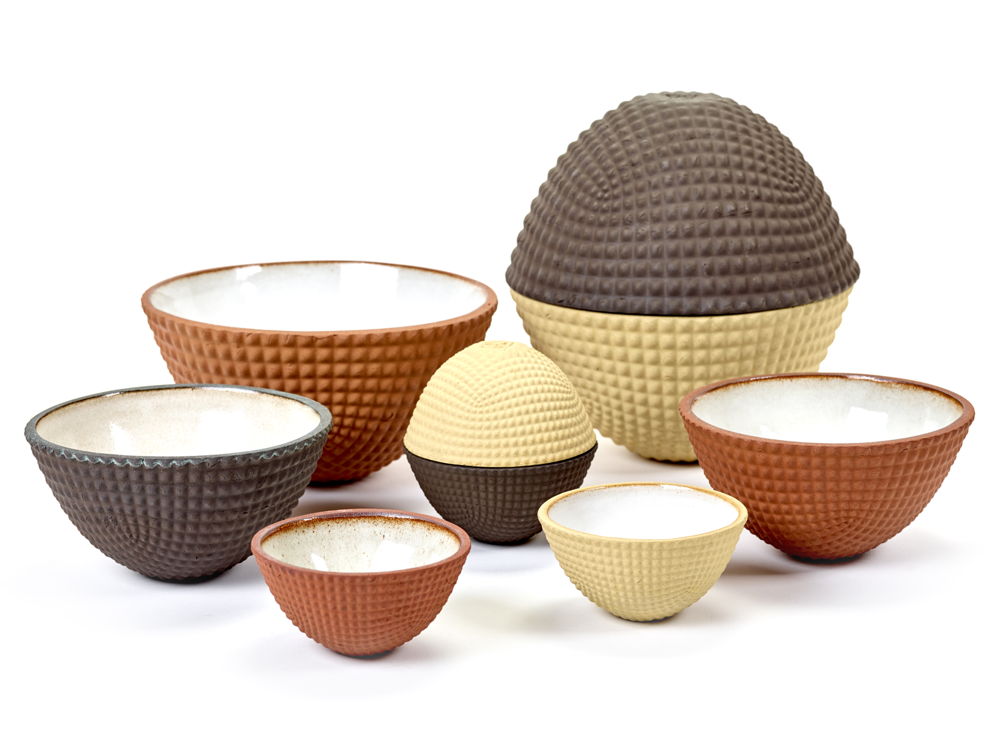 A+A Bowls - Ambachtelijke kommetjes - Ann Van Hoey voor Den Ateljee -
 Henry van de Velde Design-led Crafts Award Nominee