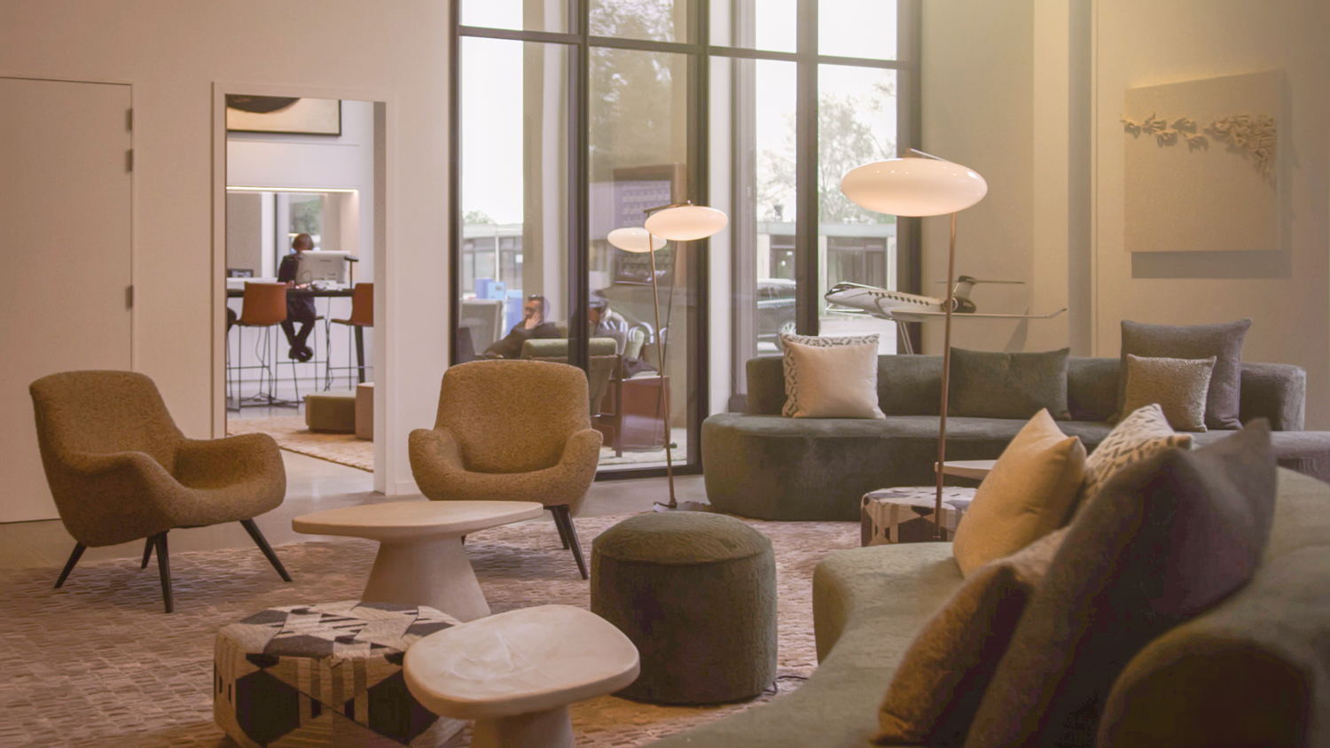 Passenger lounge