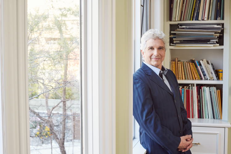 Peter Oundjian
Conductor Emeritus Photo by Jamie Hogge