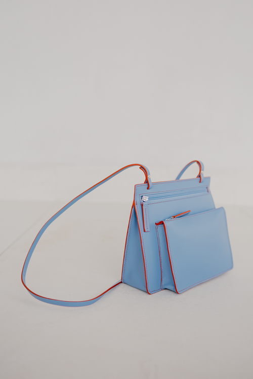 Double Pouch Bleu Ciel Red Stitched €375
