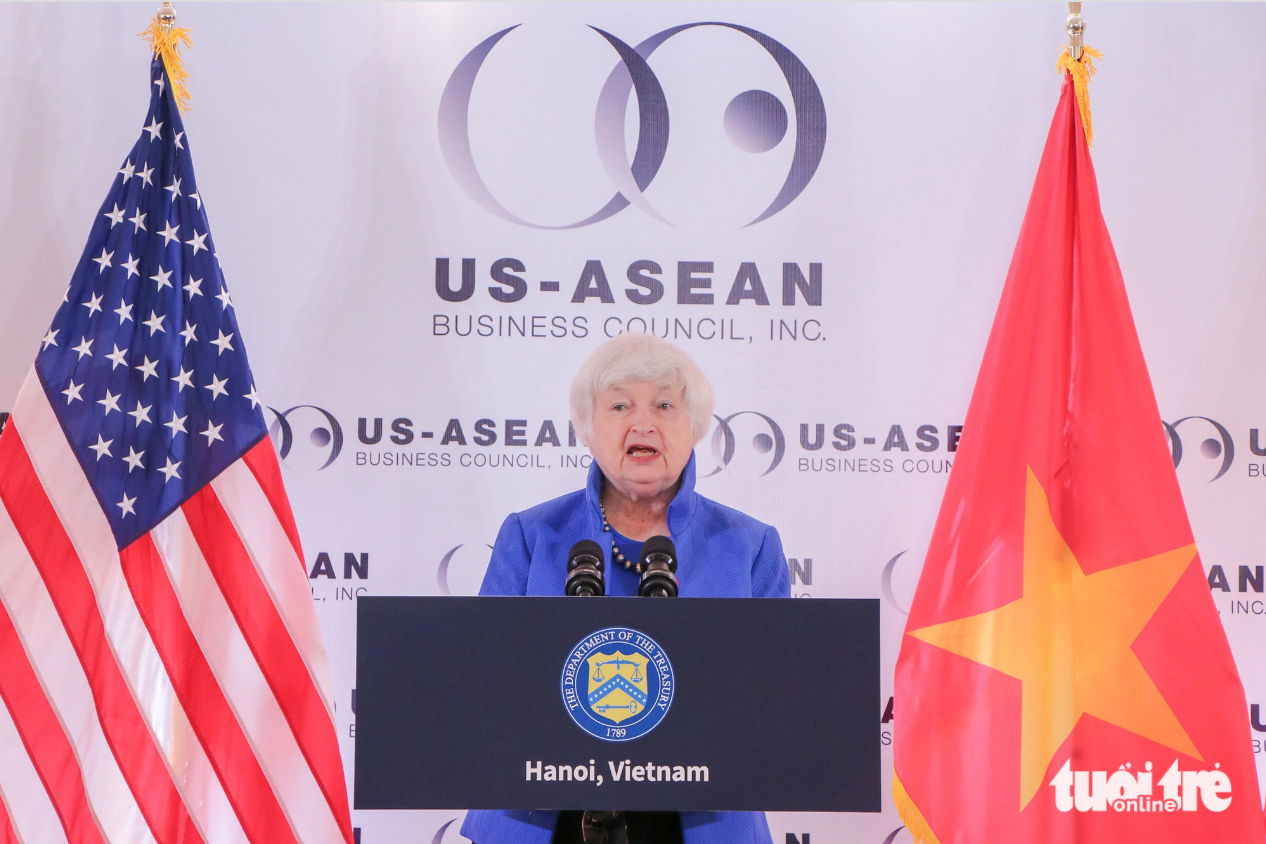 U.S. Secretary of Treasury Janet Yellen delivers a speech at a press briefing held by the U.S. - ASEAN Business Council in Hanoi on July 21, 2023. Photo: Duy Linh / Tuoi Tre