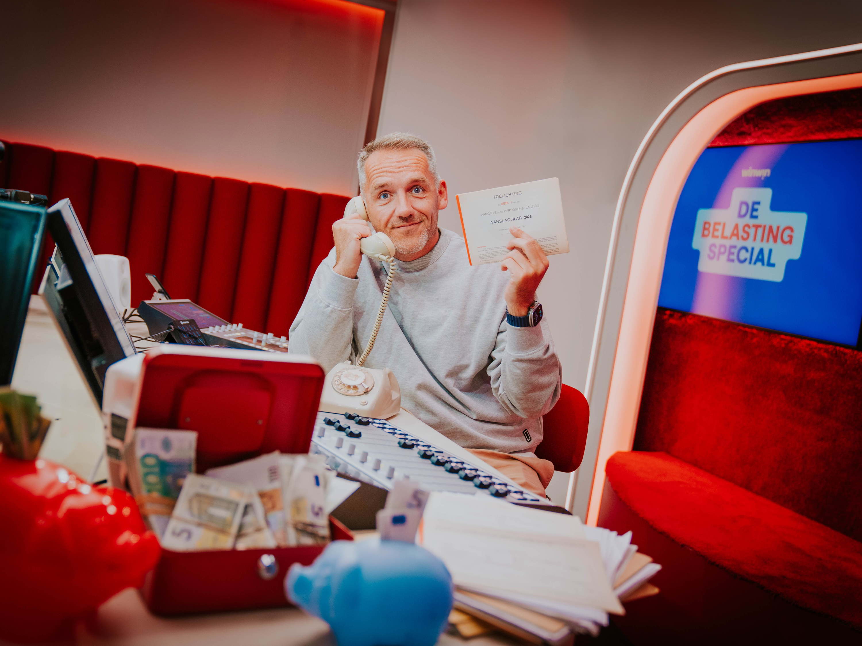 WinWin en financiële experts helpen luisteraars tijdens belastingspecial