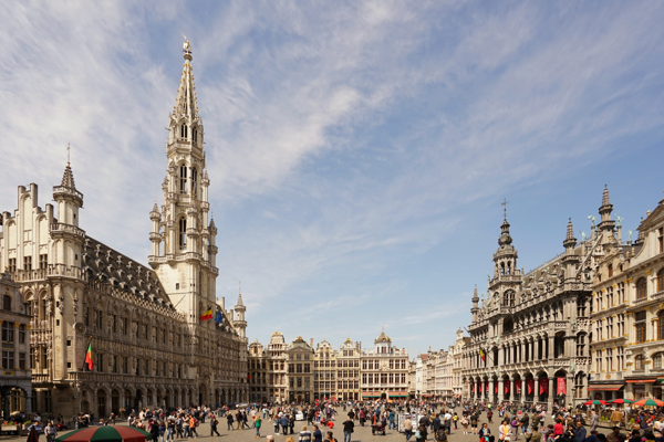 Brussels Mobility renews partnership with Vianova to enable micro mobility operators to use connected data to better manage their fleets